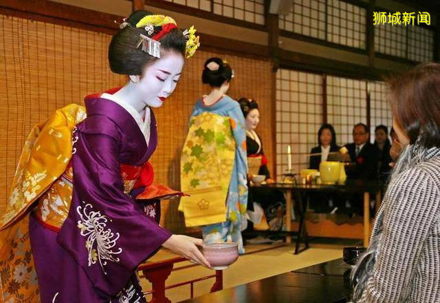 李光耀:如果日本不能解决人口问题,势必会走向平庸