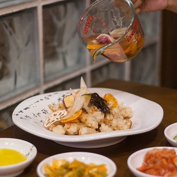 來Itaewon Jjajang嗦面!🍜炸醬面+海鮮面+糖醋肉,將韓劇裏的中華料理搬進現實