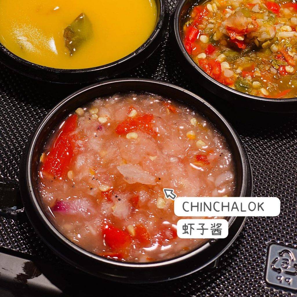 來吃大馬風味碌碌咯🍢DLLM LOK LOK每支$1💰飄香炸串+秘制醬汁，營業至淩晨4點，半夜覓食去🌙