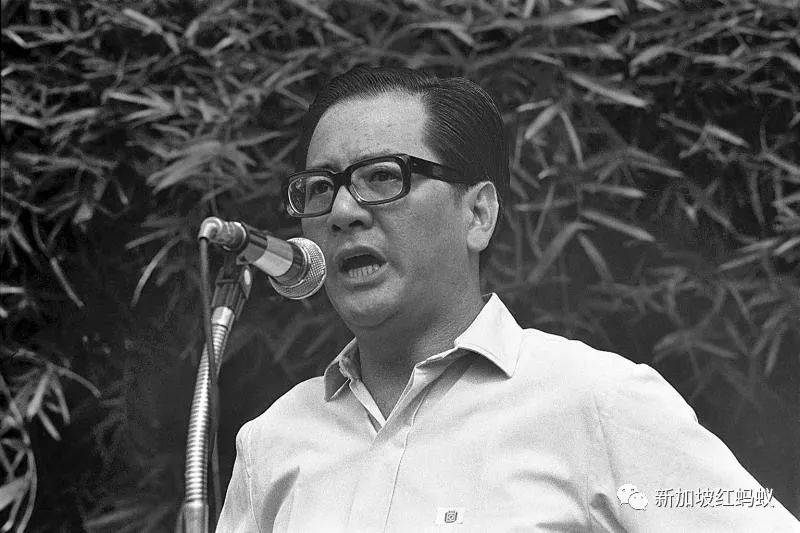 受不了马国从上到下都在贪“咖啡钱” 马国议员:学学新加坡好吗