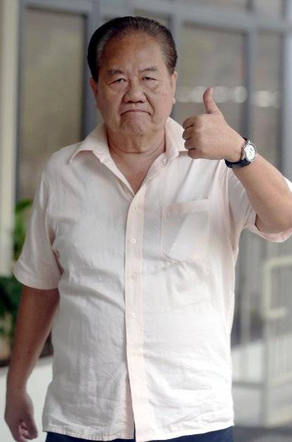 嫌工作辛苦 调包286行李“报仇” 搬运工Uncle判监20天