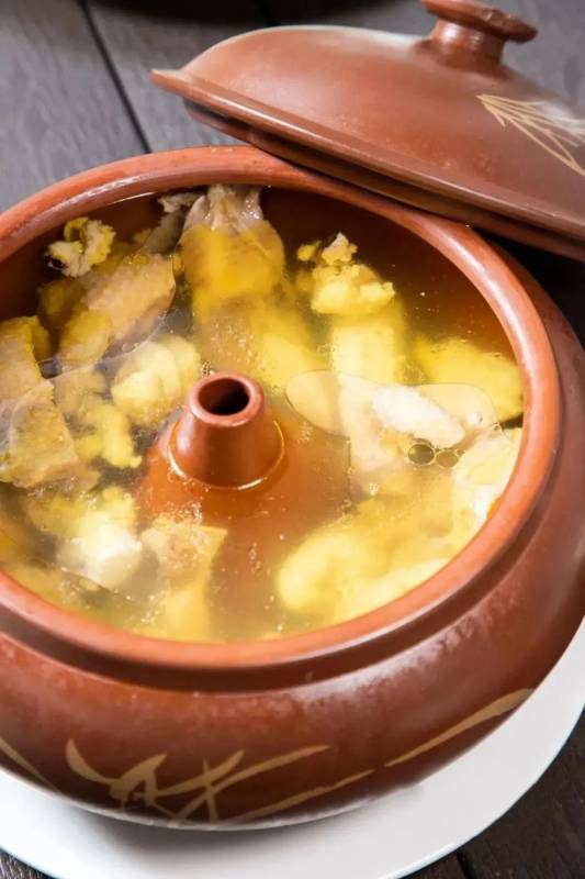 文庆新食代新店开业狂送霸王餐!还有招牌鸡公煲集赞免费领