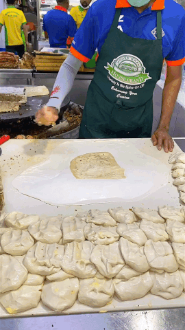 传承百年的老字号!在新加坡品尝“黑暗料理”是这种感受