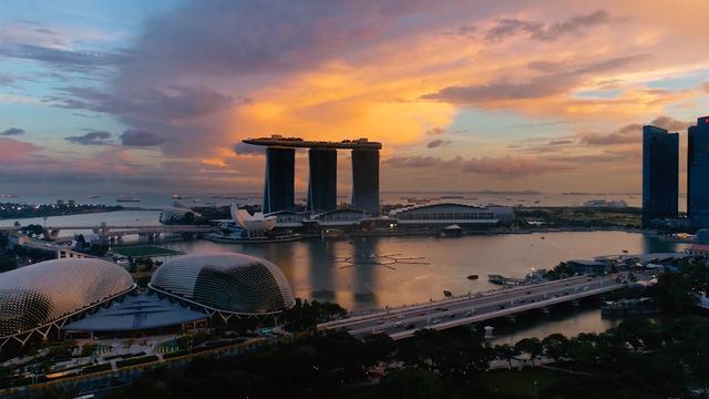 新加坡滨海湾金沙酒店,在这里你就是明星