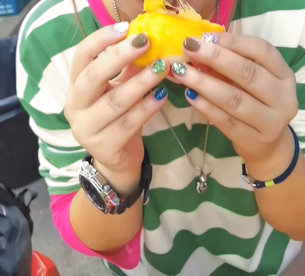 实拍实测！新加坡芽笼那些2元、5元的榴梿到底好吃吗