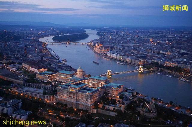 48張你沒見過的城市照片，新加坡新式建築，用31棟樓搭巨型積木