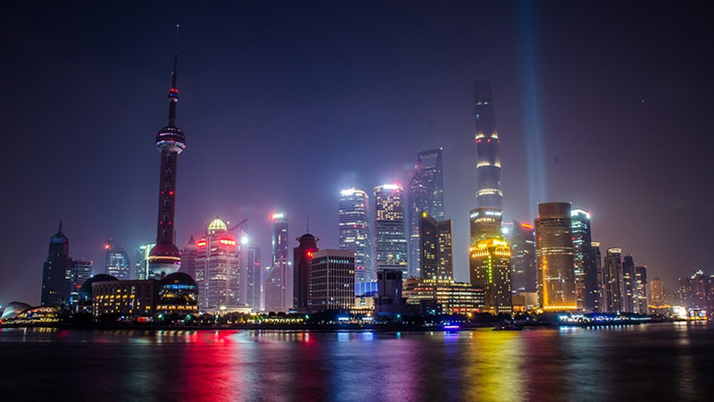 我国与上海推进全方位合作 签署4个板块合作备忘录