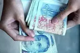 新學年起,新加坡低收入家庭國大生學費全免生活費也有資助