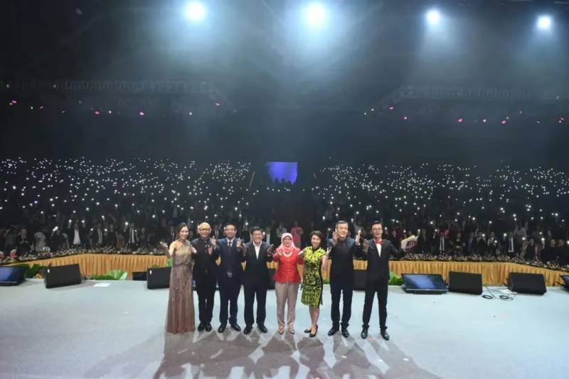 新加坡总统哈莉玛频频参与善济医社活动,为什么