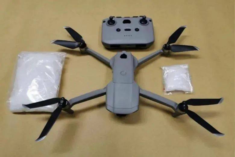 膽大包天！新加坡大學生在停車場賣大麻，結果