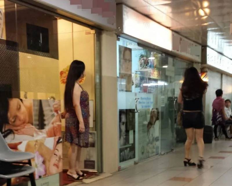 新加坡這個公寓區出現色情按摩院!婦女投訴,老公被強行拉扯