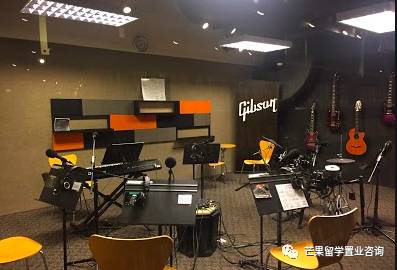 新加坡特色的小衆圖書館？和新加坡常用APP