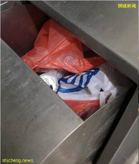 新加坡清洁工短缺组屋区垃圾成堆,这才是疫情下真实的新加坡