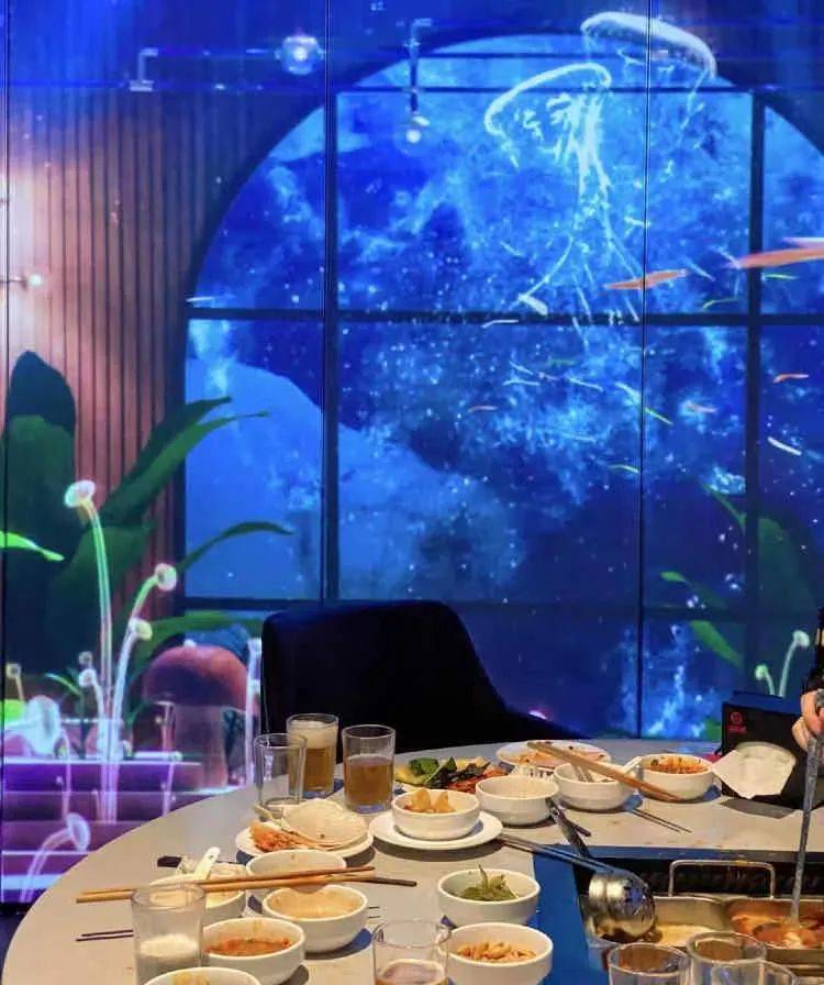 新年假期约上小伙伴围炉煮酒!新加坡味美颜值高中式火锅大盘点