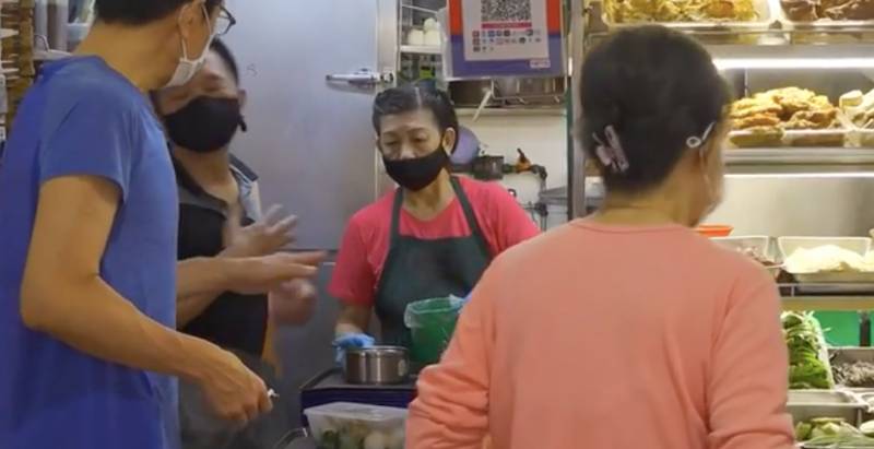 新加坡本地年輕人用實際行動，打臉“草莓族”稱號