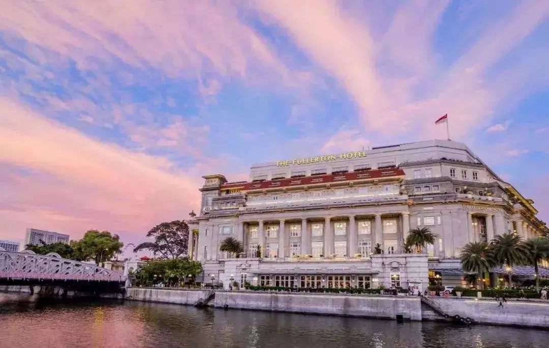 点击查看源网页