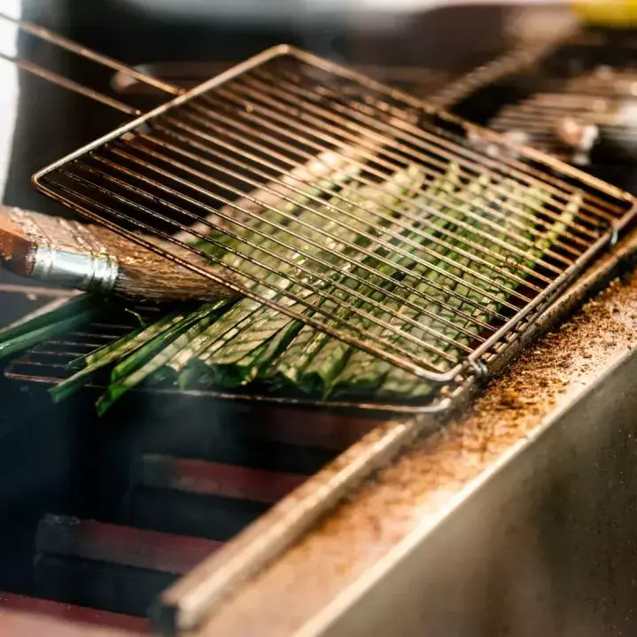 S$35吃烤羊腿還送菜！家鄉小廚等你開宴