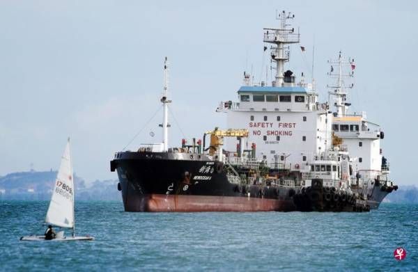 ◤肺炎疫情◢这艘船很毒   14名员工  已有11人染冠病