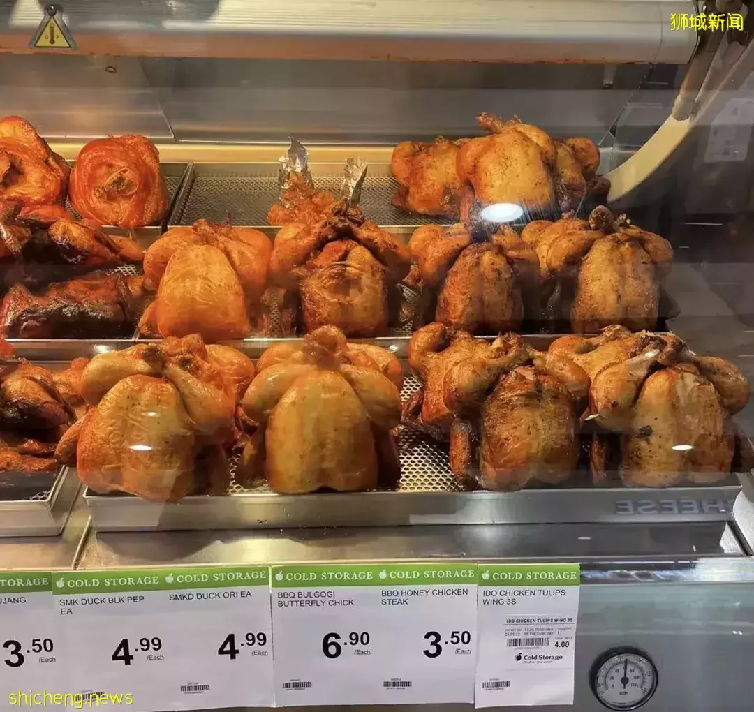 实拍新加坡超市鲜鸡被抢空、小贩关门!全球20多国家禁止这些粮食出口