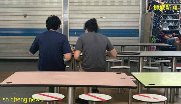 ◤新國CCB◢熟食中心安排並肩座位 食客：安全距離在哪？