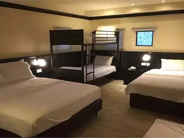 酒店住膩了?新加坡12個特別的度宅假方式推薦,小木屋、帳篷、遊艇