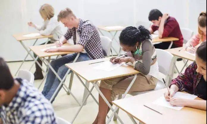 【新加坡留学】留学新加坡，我该考雅思还是托福