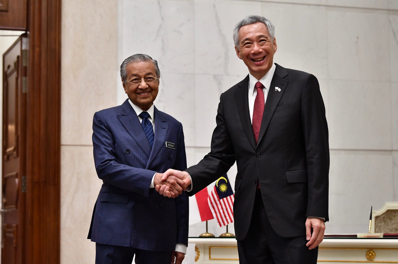 A meeting between Prime Minister Lee Hsien Loong and his Malaysian counterpart Mahathir Mohamad is taking place at the Prime Minister’s Office at the Perdana Putra Building in Putrajaya ST2.jpg