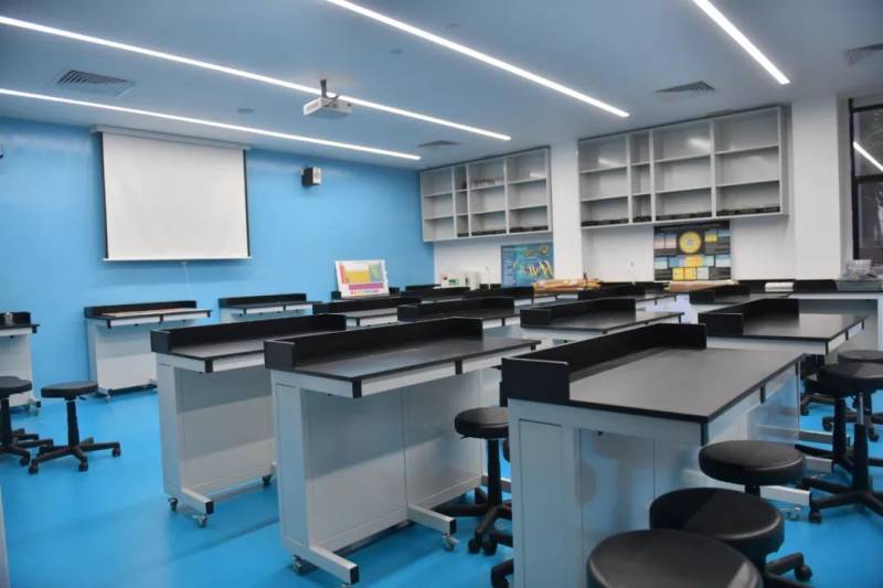 “好在我努力了!” 新加坡留學生:中考落榜,名校offer也能照拿不誤