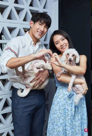 孙政当百集长剧男主角 和黄思恬银幕恋爱 