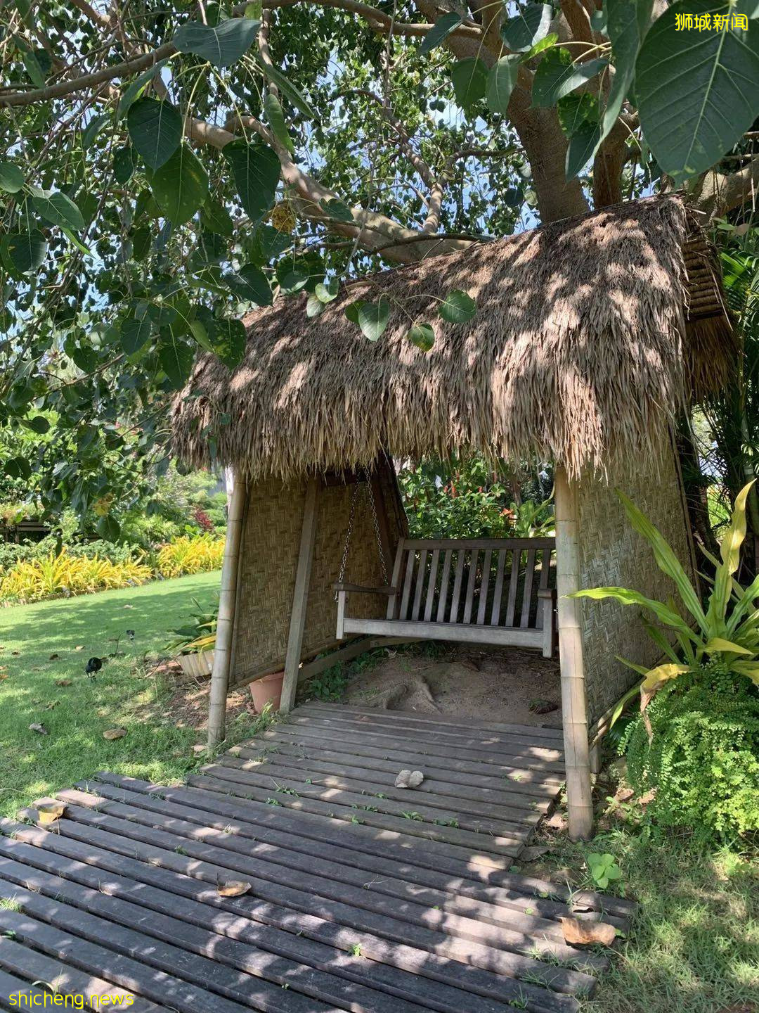 圣淘沙有4套房,还要占用公区!新加坡富豪的邻居不好做