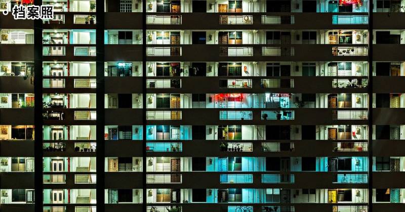 ◤新国CCB◢聚会聚赌 53人排队被控