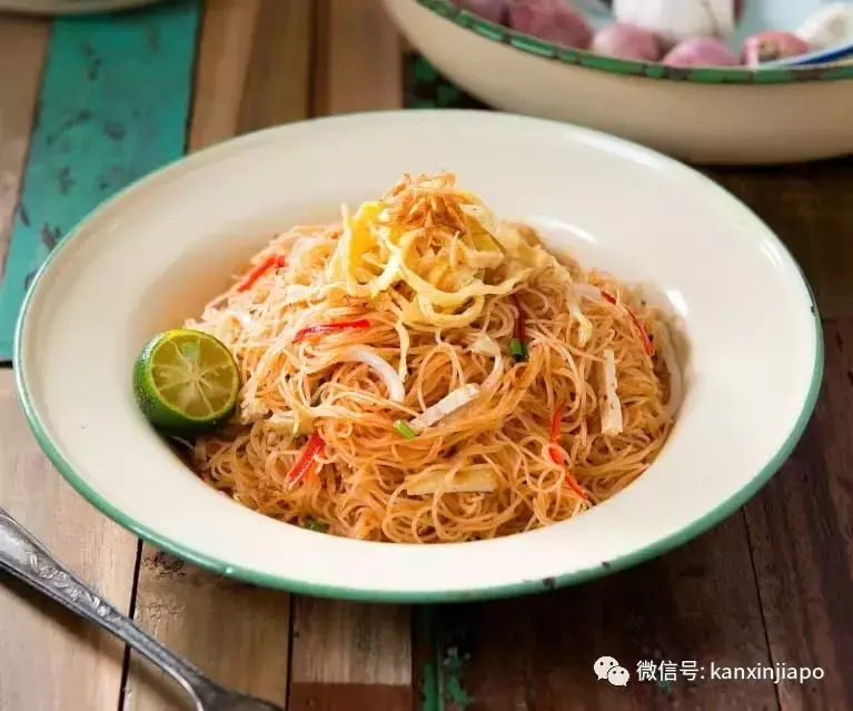 尝过“南洋三味”吗？李光耀母亲传授的米暹、鱼翅黄金糕、 中鲁肉骨茶