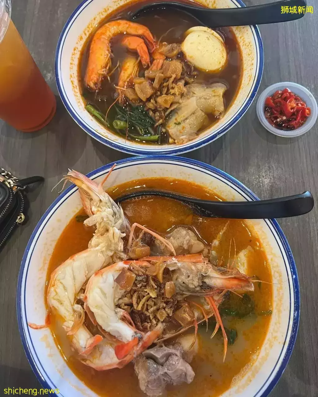 撬動你的味蕾!新加坡蝦面大全 · 濃郁湯汁🫕 Q彈面條🍜蝦肉鮮嫩🦐 下班趕緊約起來