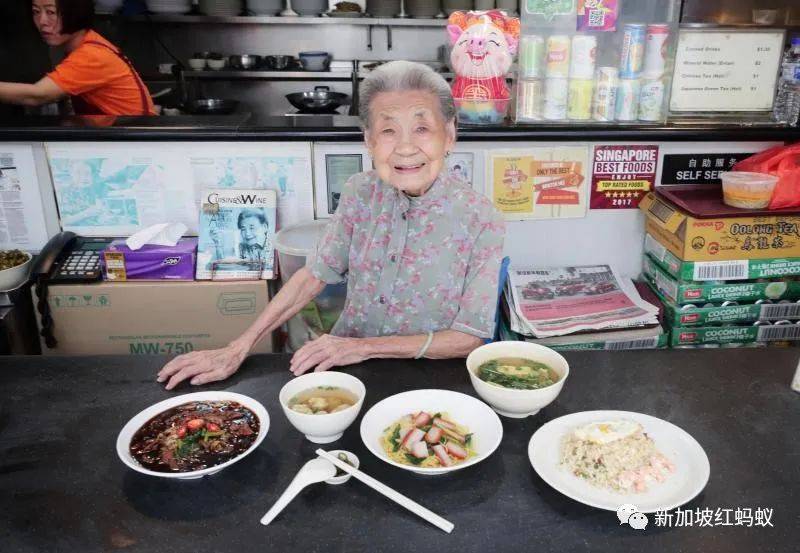 新加坡權威美食家列出10大必吃的小販佳肴，第一名是