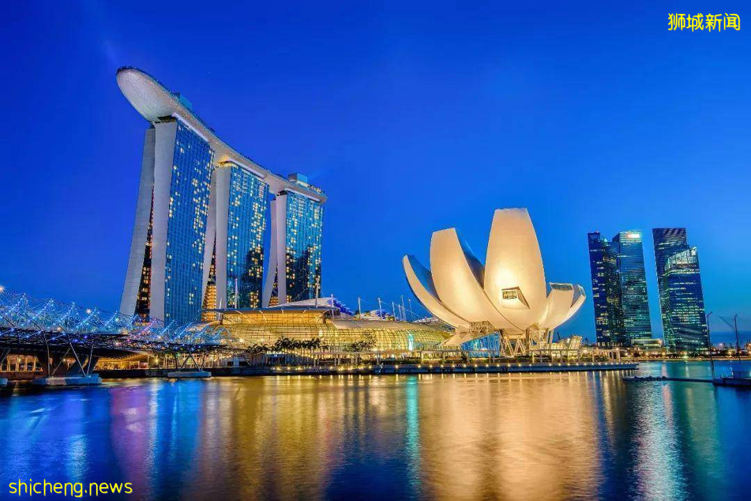 别被新加坡的外表骗了！原来这个才是它的支柱产业
