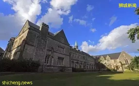 【新加坡留學】新加坡哪些院校受中國教育部認可，畢業後可做學曆學位認證