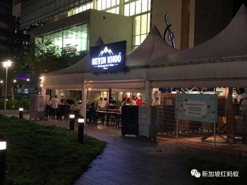 航空業待不下去了？　新馬兩地的機長空姐空少轉戰餐飲業