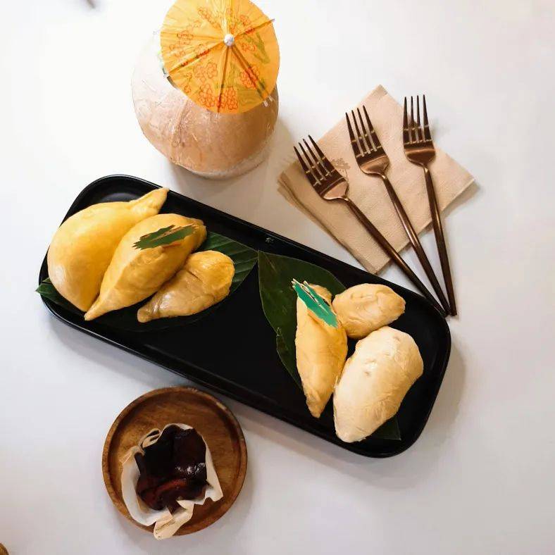 新加坡首家榴梿下午茶@榴梿宝宝!苏丹王PK猫山王想夺回王位可能吗