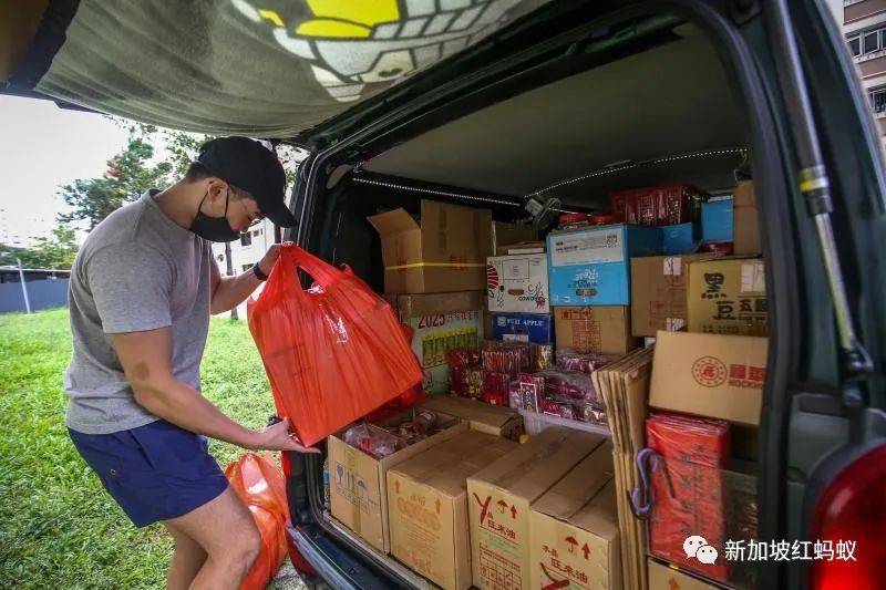 新加坡零售業2500個就業機會“薪情”如何,爲何只有近三成有人申請