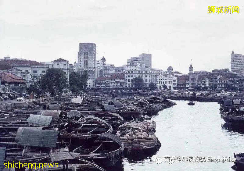 上世紀50-60年代,南洋島國新加坡,迎來經濟繁榮的第一次來臨時!