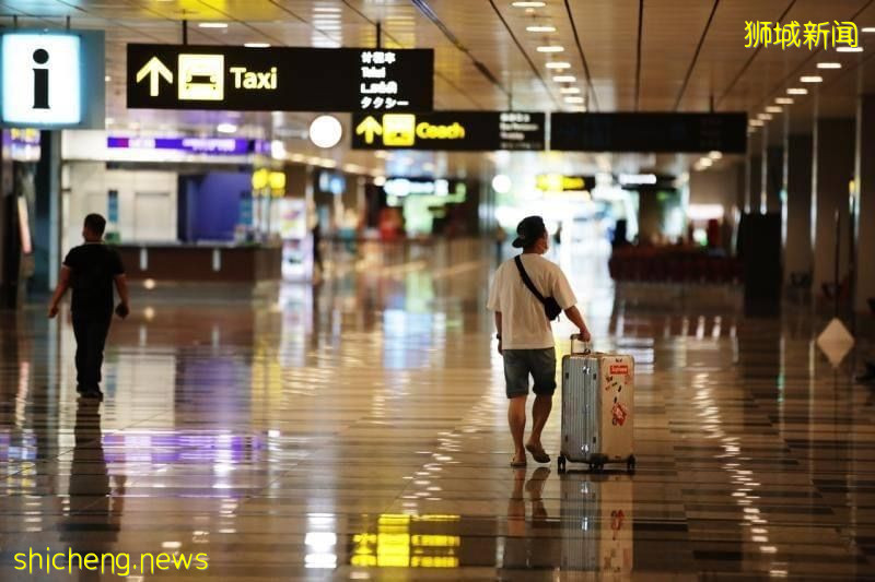 【新冠肺炎】樟宜机场感染群　昨激增19病例包括3大马人