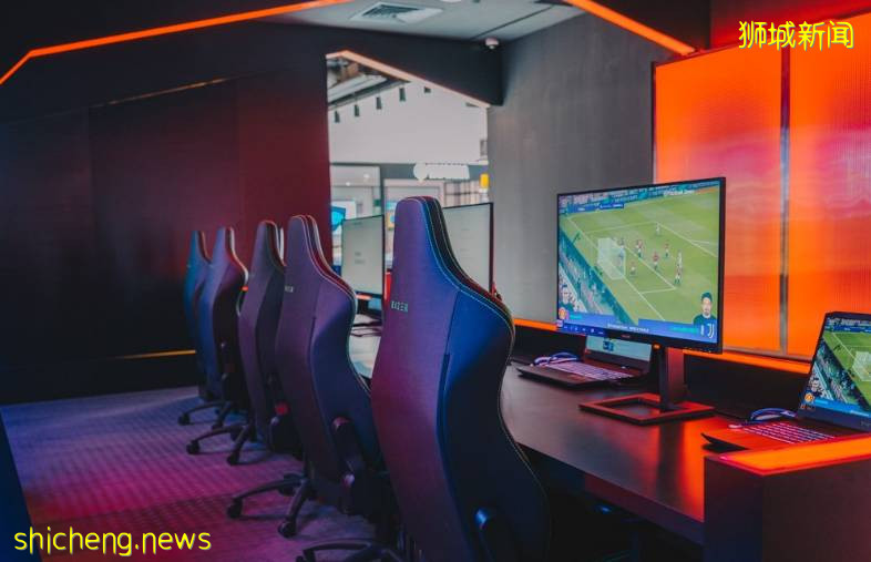 大排長龍！新加坡最大電器店今天開業，免費美甲、兒童工藝坊、烘焙活動