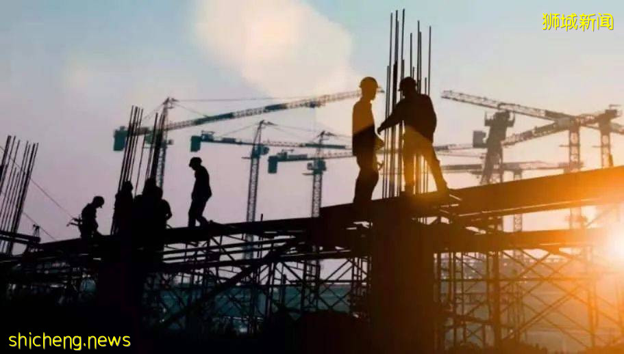 外籍勞工有多重要!疫情致建築業人工短缺,新加坡多所學校翻新工程延誤