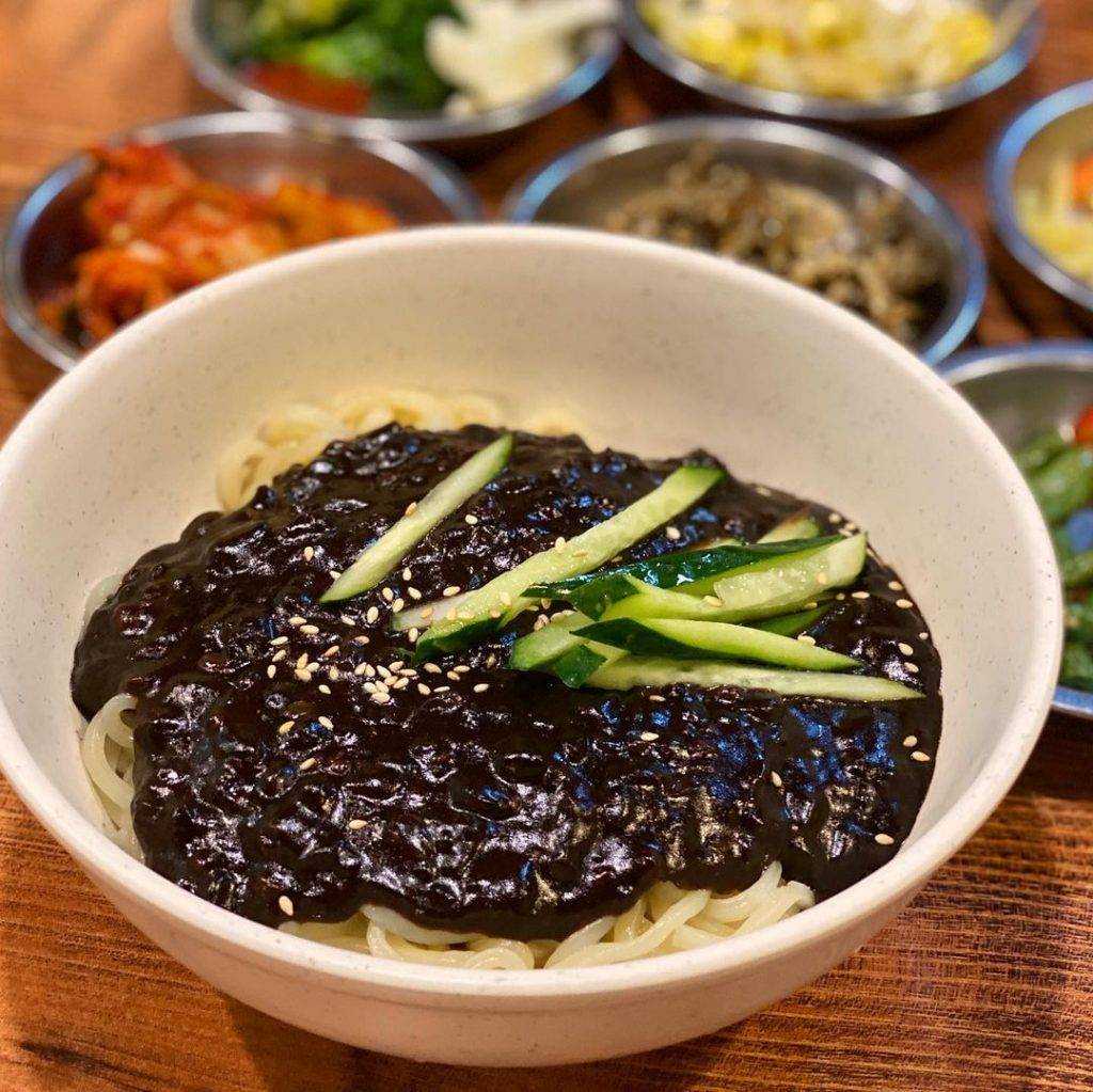 HoHo Korean Restaurant芝士辣炒鸡肉🧀超强拉丝、香辣微甜,刷爆你的卡路里😈