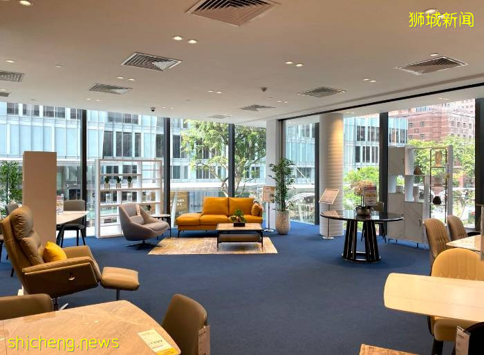 大排長龍！新加坡最大電器店今天開業，免費美甲、兒童工藝坊、烘焙活動