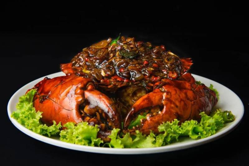 克拉碼頭”螃蟹之家”河畔，環境好與辣椒螃蟹美食好介紹