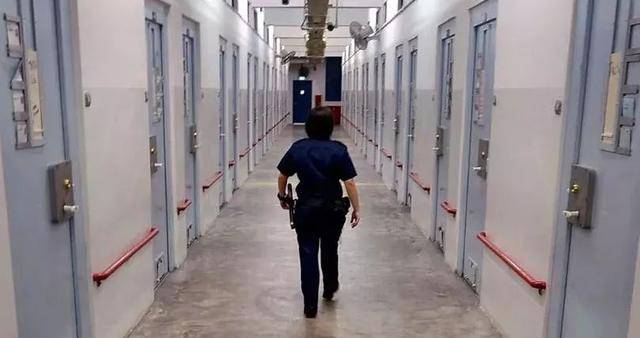 实例让你了解新加坡的女佣到底有多恐 怖