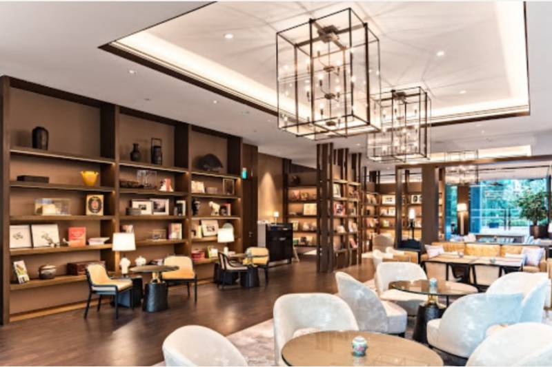 满满少女心！新加坡香格里拉联手雅诗兰黛推出超高逼格下午茶！双人份只要S$42++！还能为公益事业做贡献哦