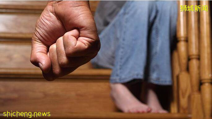 新加坡後媽虐童事件預判，被虐少年請求法庭撤控