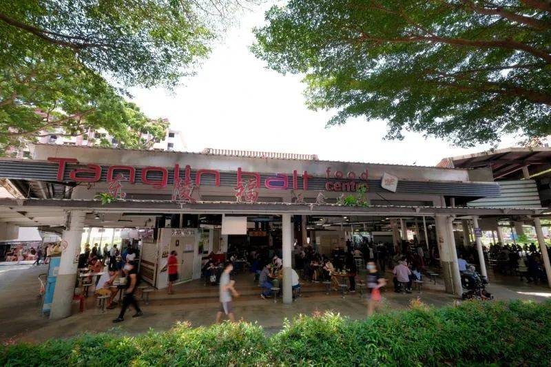 “這裏做的都是熟客，熟到掉下來啦”——逼近搬遷死線的新加坡‘老人區’長啥樣